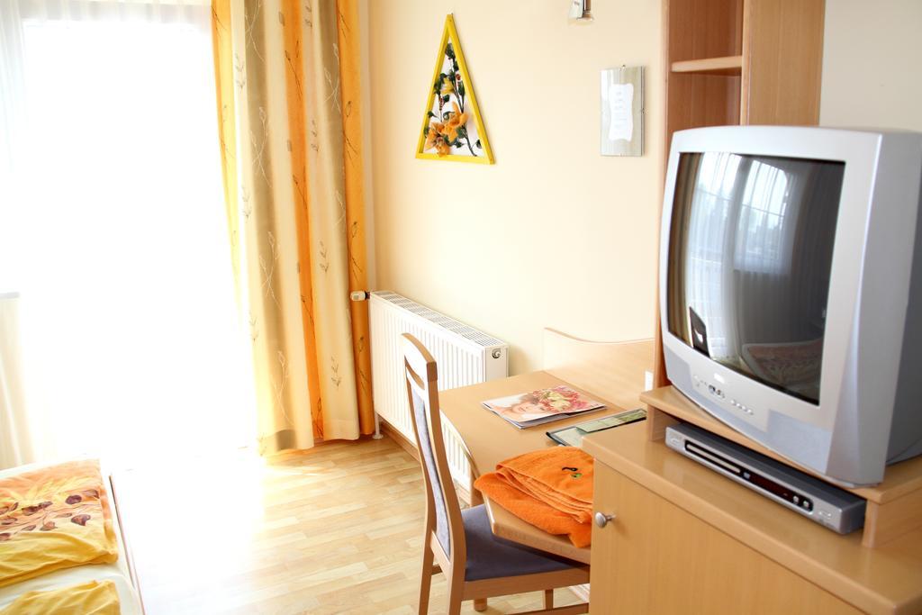 Gaestehaus Lokalaugenschein ポダースドルフ・アム・ゼー 部屋 写真